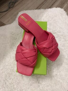 Sam Edelman Dawson, Carmineroselea